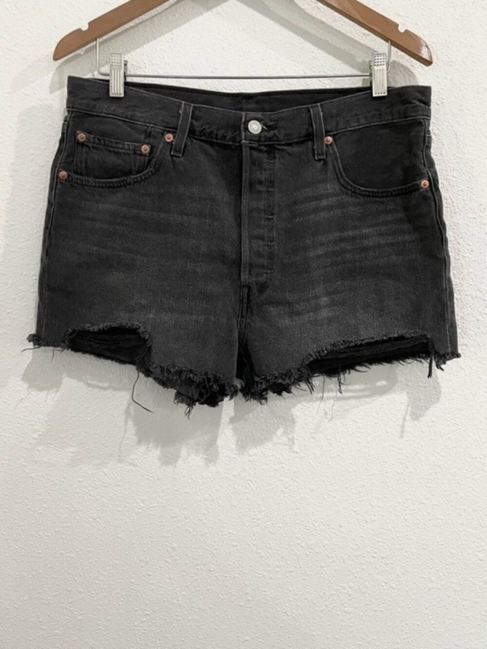 Levi’s High Rise Distressed Jean Shorts Black Grunge Beach Button Fly Cowgirl
